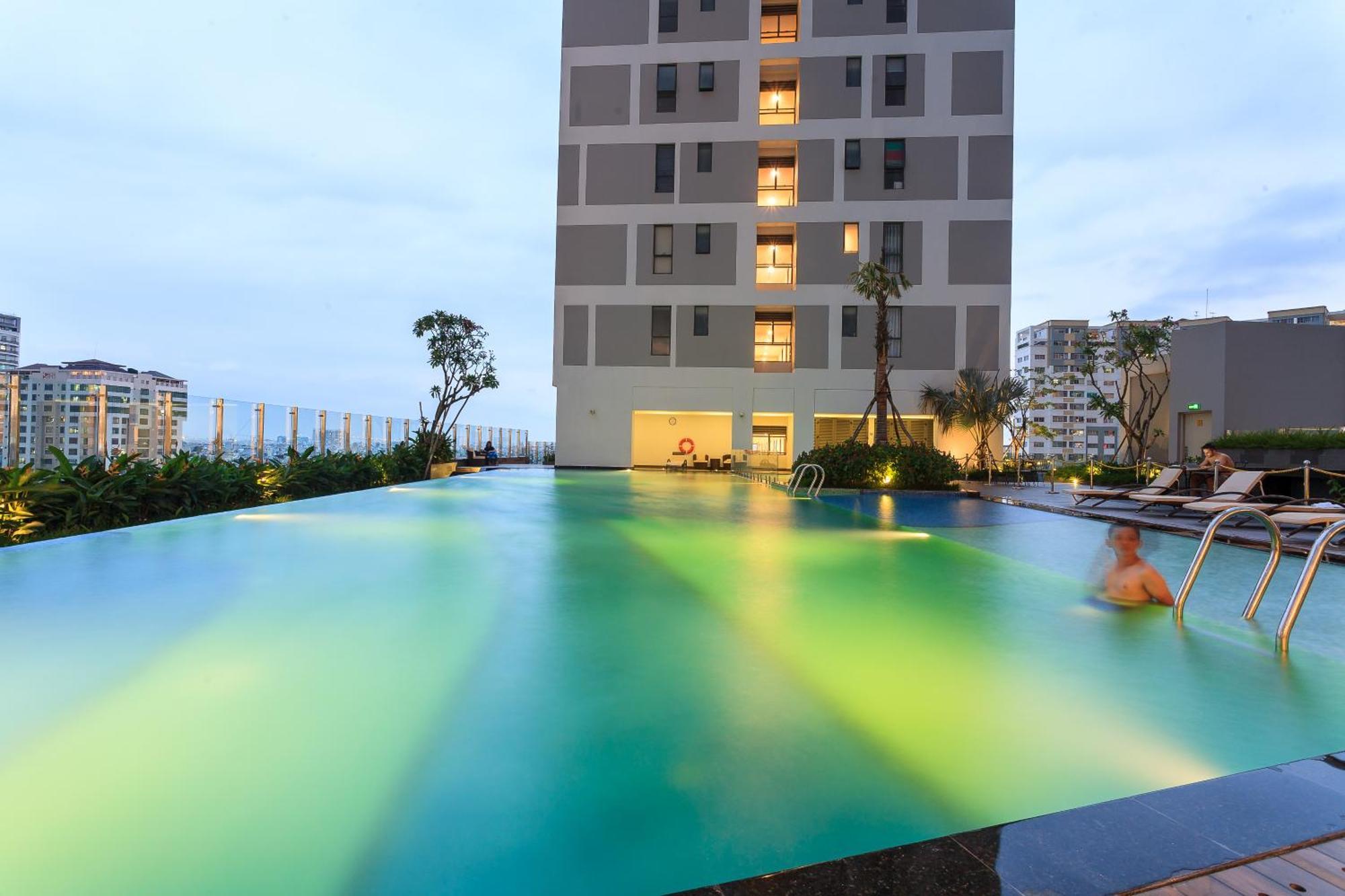 Saigon Banhada - Rivergate - Infinity Pool Ho-Chi-Minh-Stadt Exterior foto