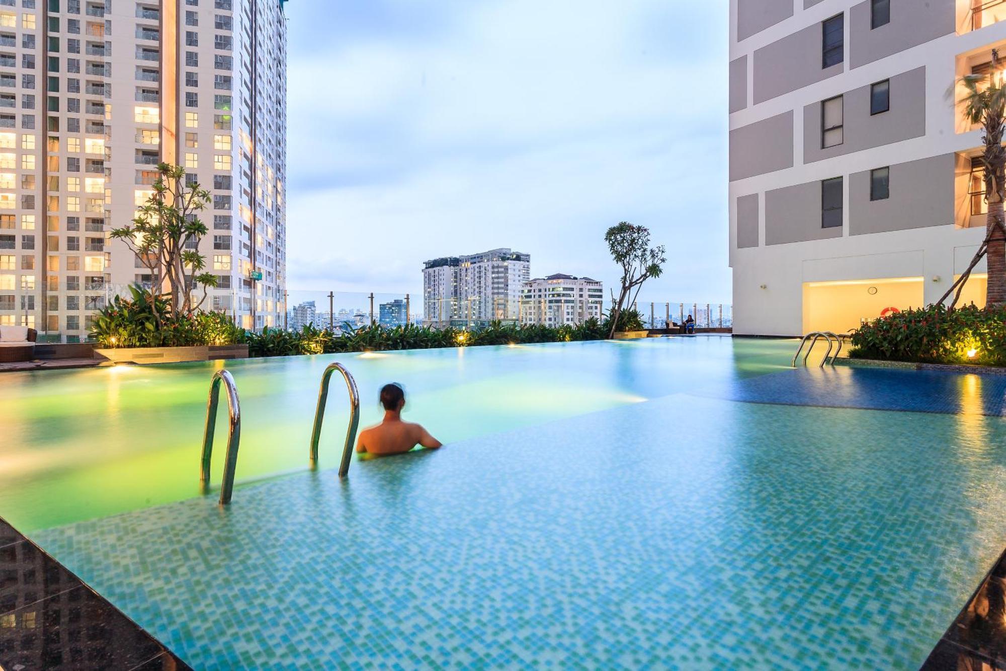 Saigon Banhada - Rivergate - Infinity Pool Ho-Chi-Minh-Stadt Exterior foto